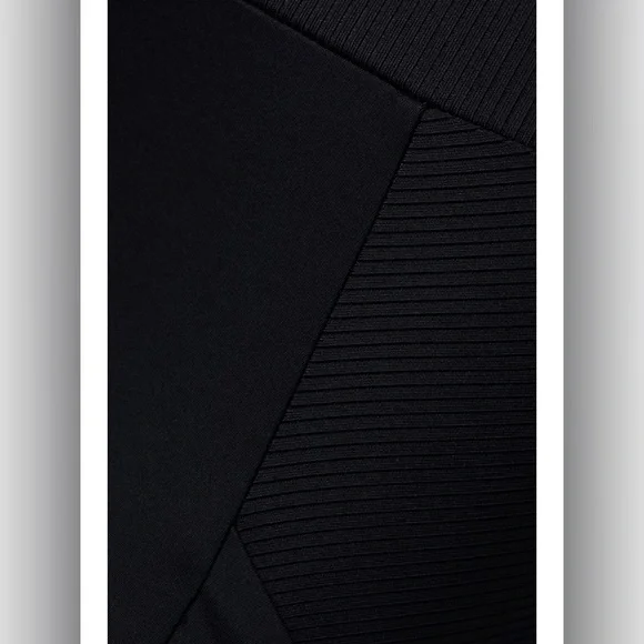 Alo Airlift Ribbed High-Waist Enchancted Legging - Picture 3 of 8